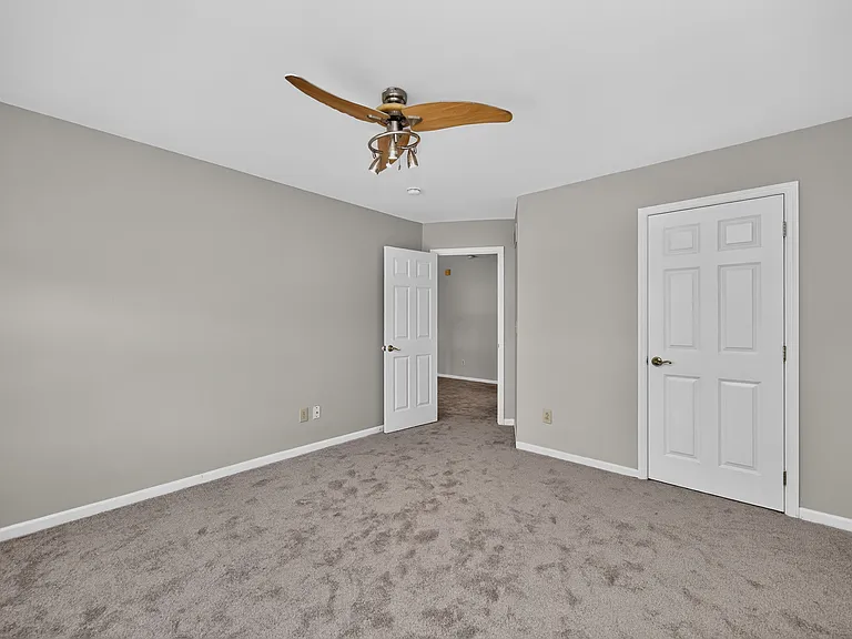 12130 Crestfield Ct — Photo 38