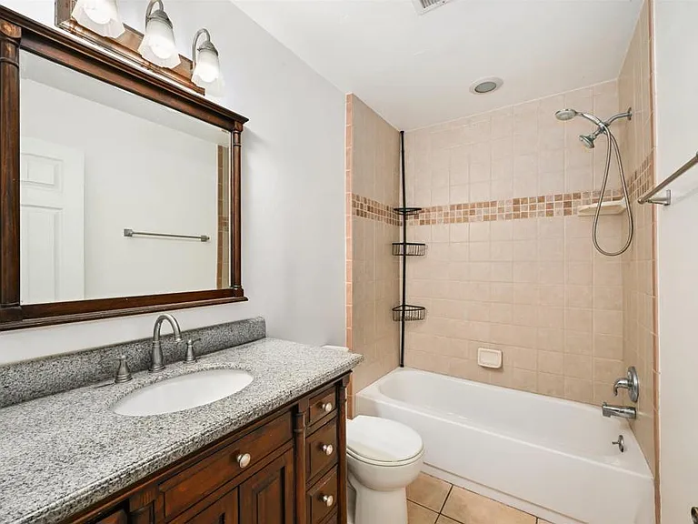 3215 Midway Dr #703 — Photo 11