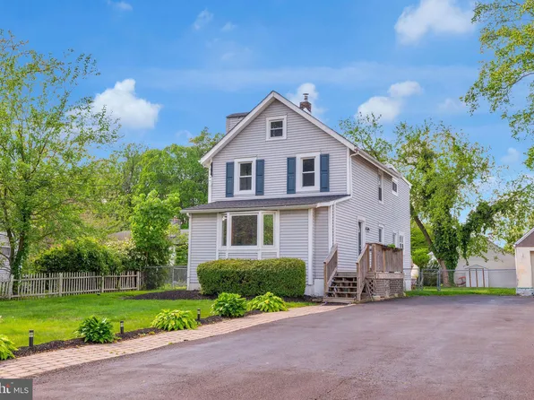 1749 Highland Ave, Langhorne, PA 19047