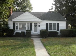 9 Galant Dr, Warwick, RI 02886