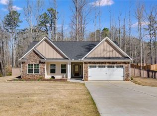 415 Smallwood Ln, Douglasville, GA 30134