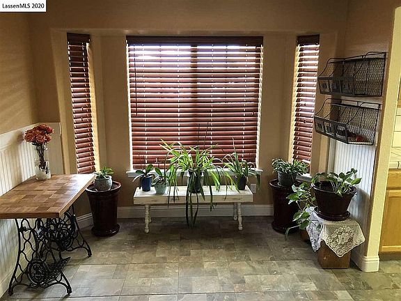 Bay window in Dining room