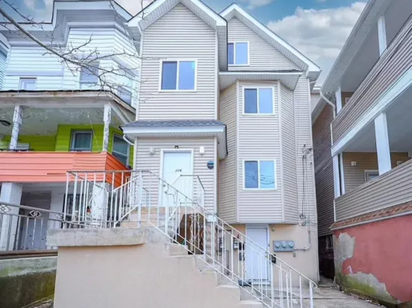 226 Benziger Ave, Staten Island, NY 10301