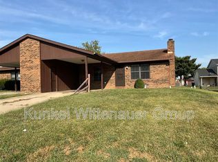 712 Oxen Dr, Belleville, IL