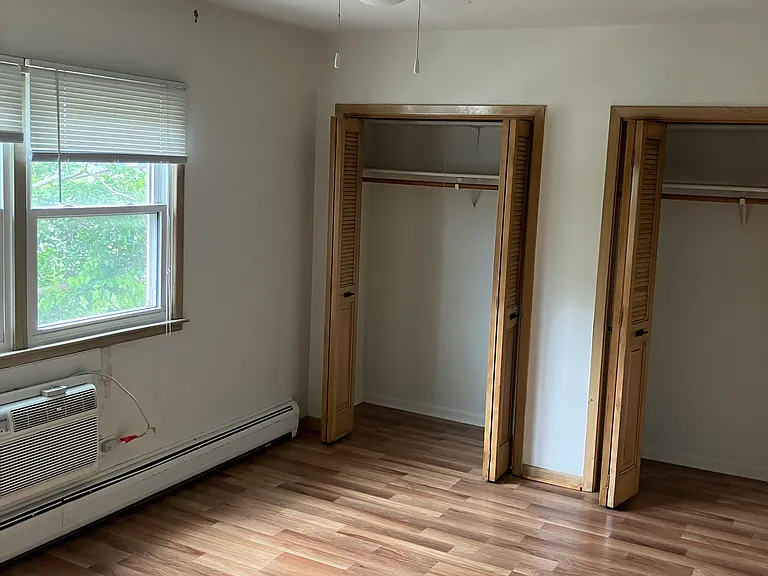 5026 Suffield Ct #3D — Photo 7