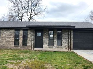 409 E Choctaw Ave, Nowata, OK 74048