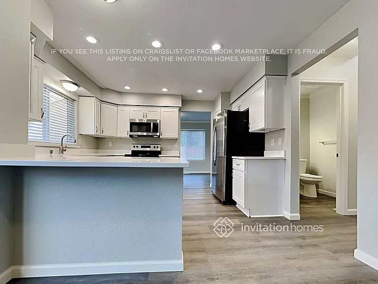 6423 Candace Ct SE — Photo 8