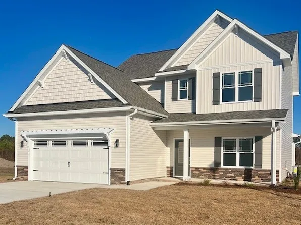 104 Sunny Acres Ln, Clinton, NC 28334