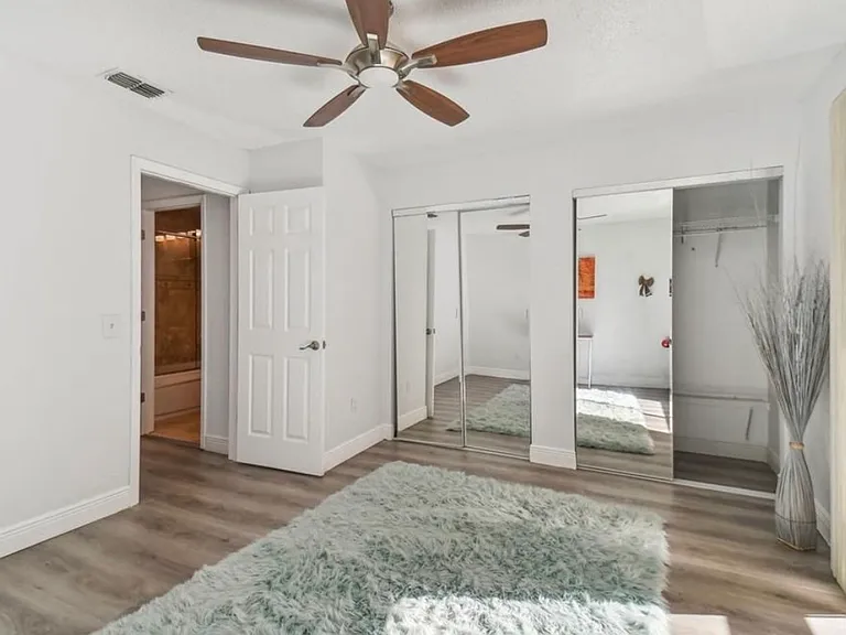 4427 Dylan Loop #190 — Photo 3