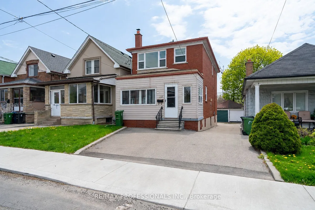 Building Photo - 35A Bowie Ave #UPPER