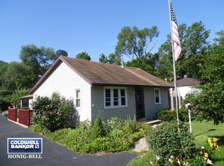 331 Huron Rd, Machesney Park, IL 61115