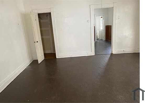2nd image of 5903 Bonna Ave