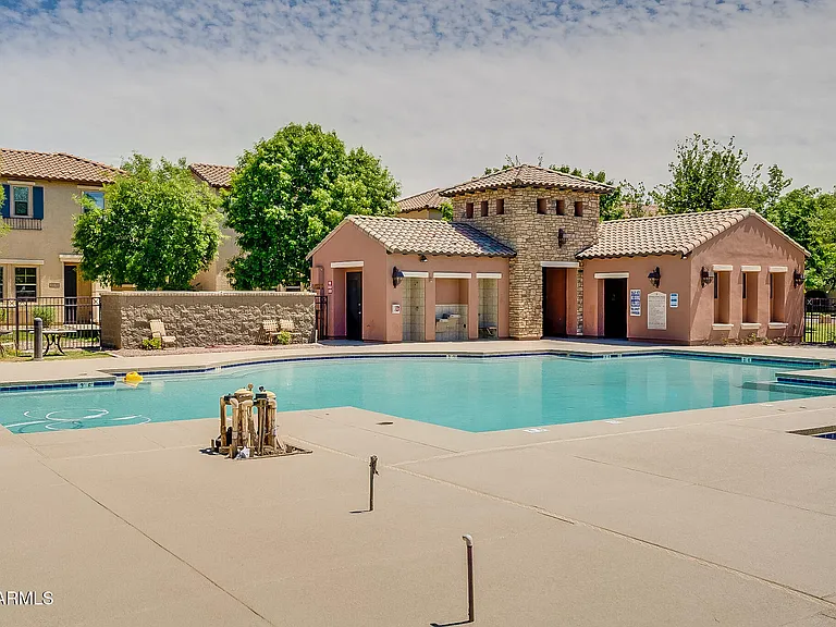 4711 E Buckboard Ct — Photo 89