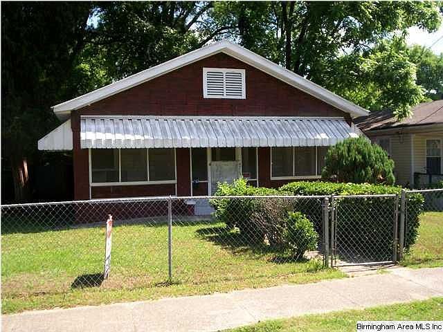 2nd image of 4715 8th Ave