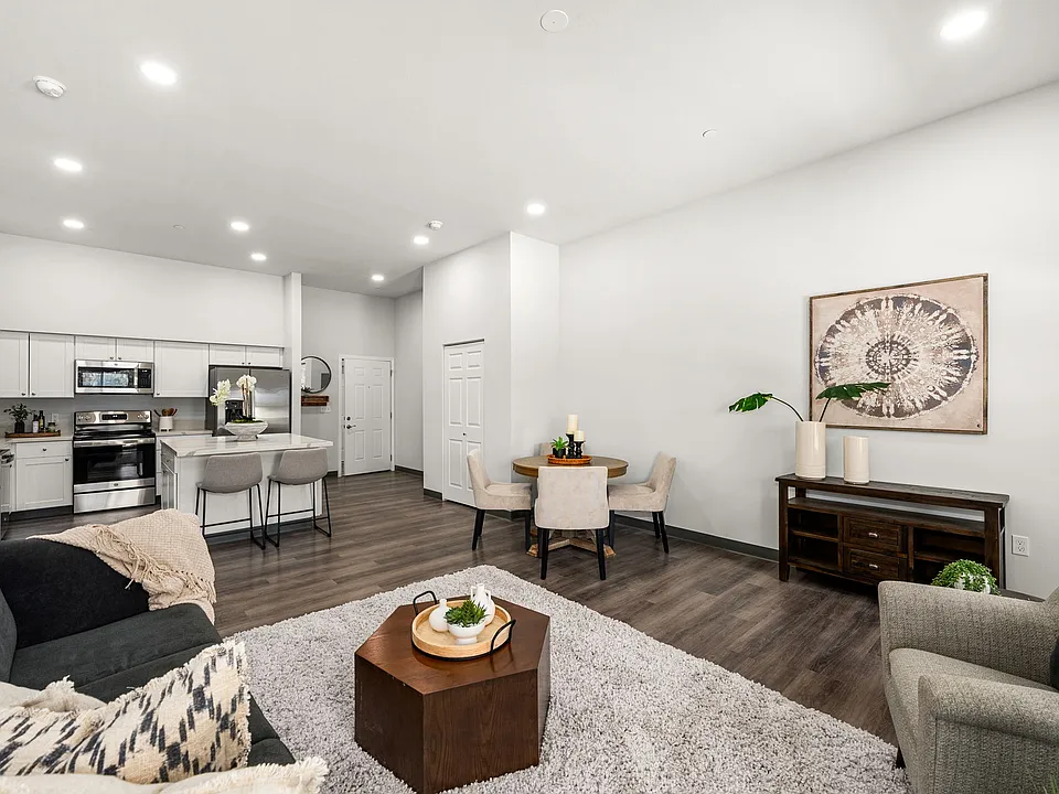 Paradise Oaks Luxury Senior Living
