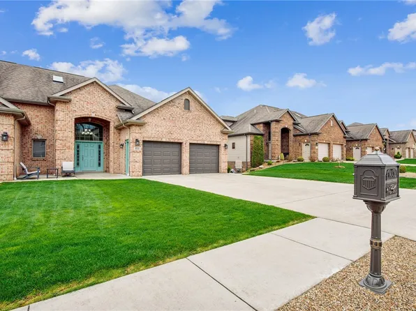 8330 Delaware Ave, North Huntingdon, PA 15642