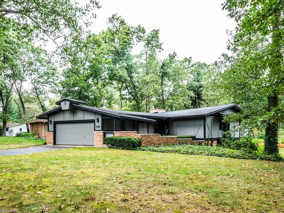 1st image of 5162 Whippoorwill Dr