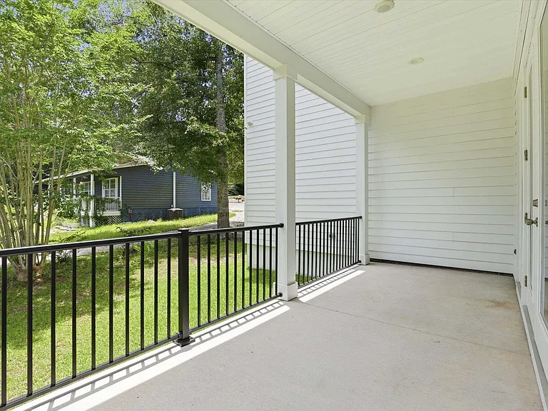 2751 Michel Boulos St — Photo 38