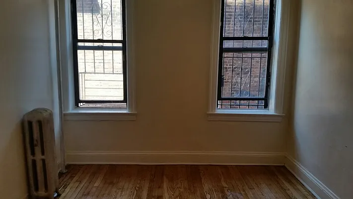 Rented by Lang Realty LLC | media 4