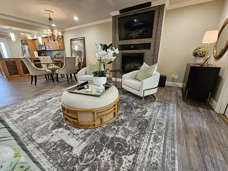 1085 Holly Dr #2 — Photo 12