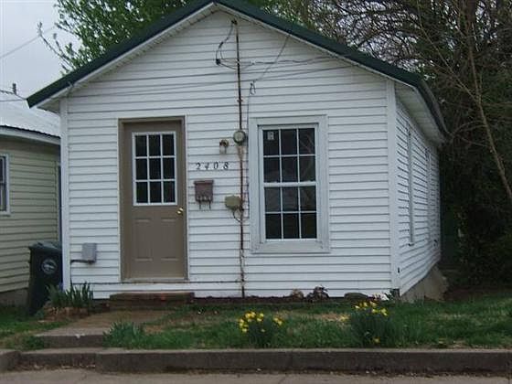 1st image of 2408 W 5th St