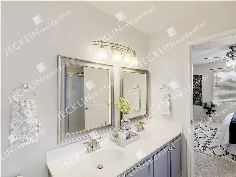206 Mossy Rock Dr — Photo 14