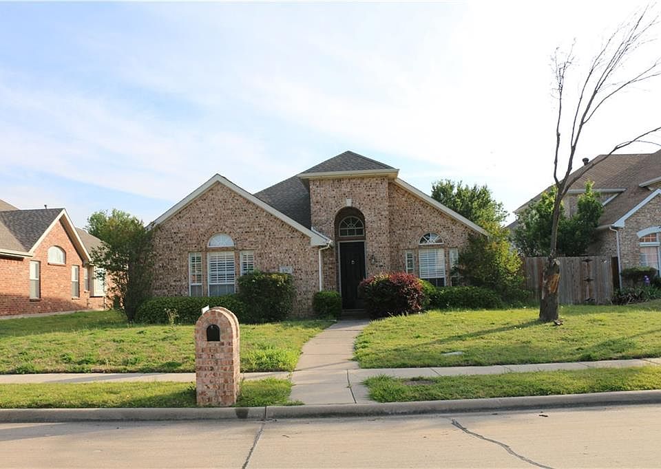 1st image of 1517 Bastrop Dr