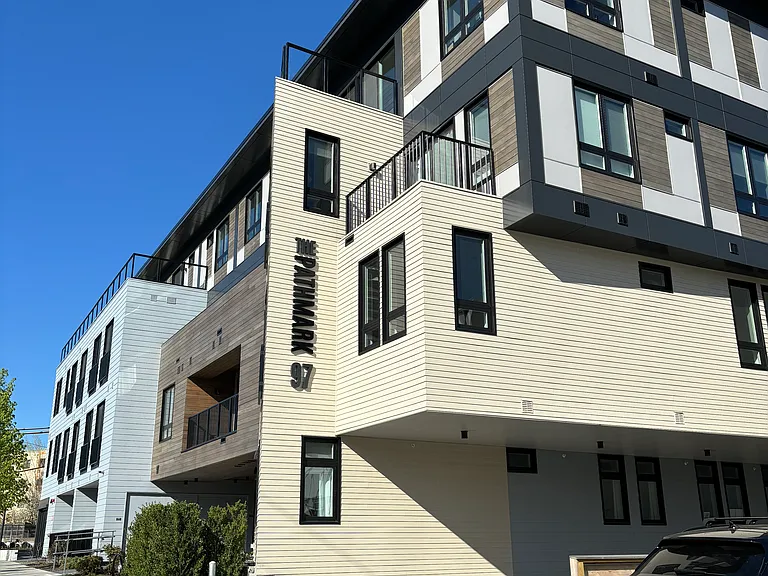97 Elmwood St #1011 — Photo 6