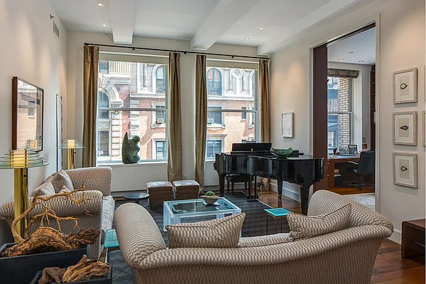 Sold by Stribling | media 12