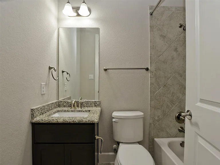3009 Media Dr — Photo 25
