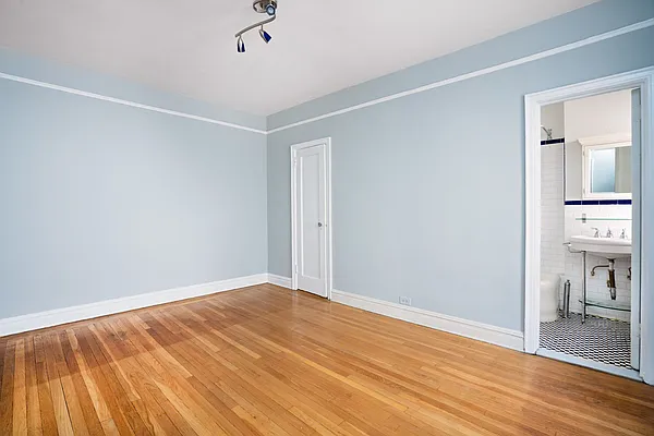 Sold by Keller Williams NYC | media 10