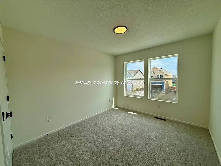 8789 SW 10th St — Photo 11