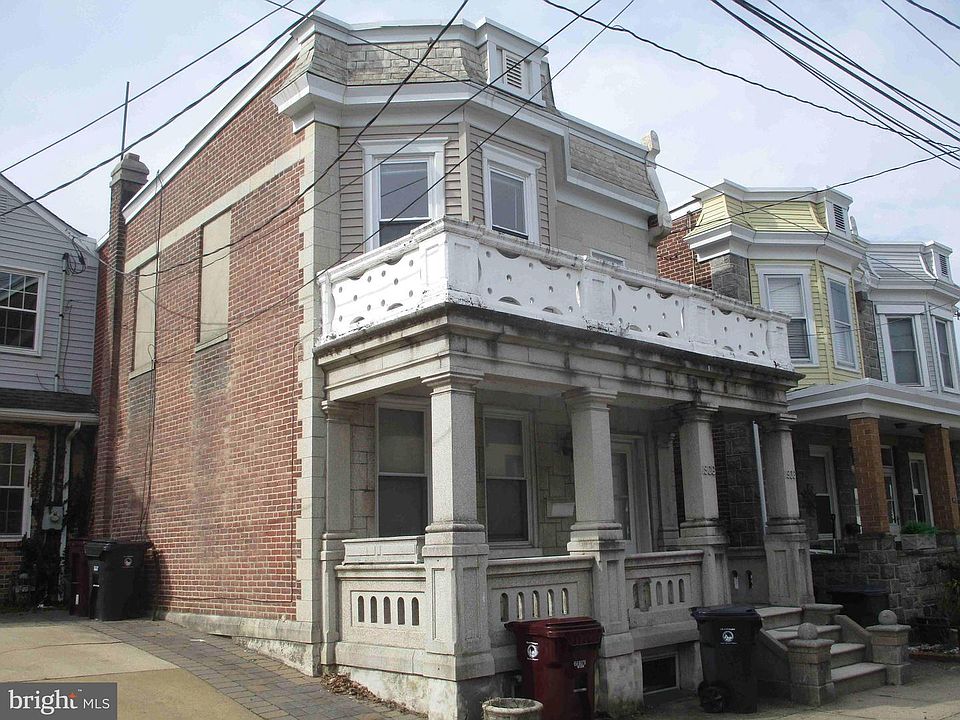 1st image of 1906 W 9th St