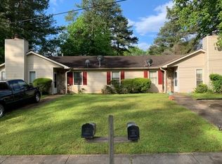 992 Booth Rd SW, Marietta, GA 30008