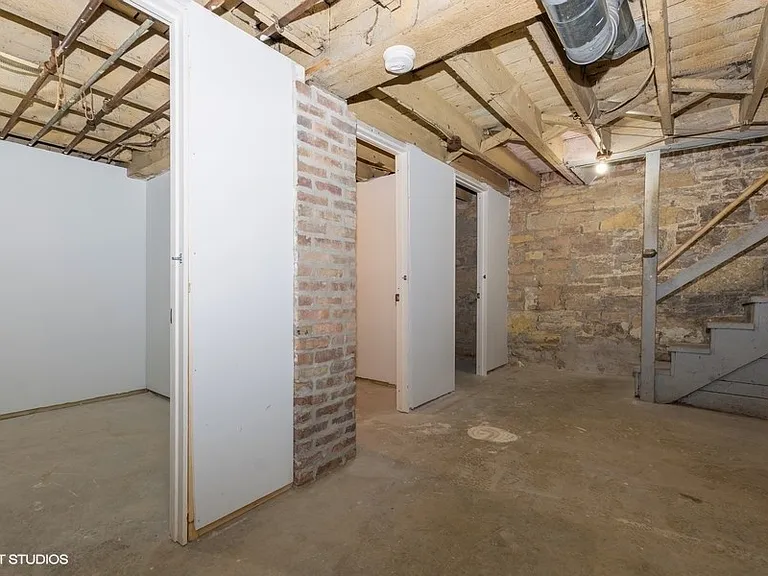 11335 S Langley Ave #1 — Photo 16