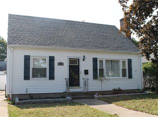 64 Frankfort St, Cranston, RI 02910