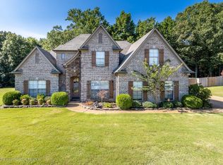 14455 Chapel Ridge Trl, Olive Branch, MS 38654