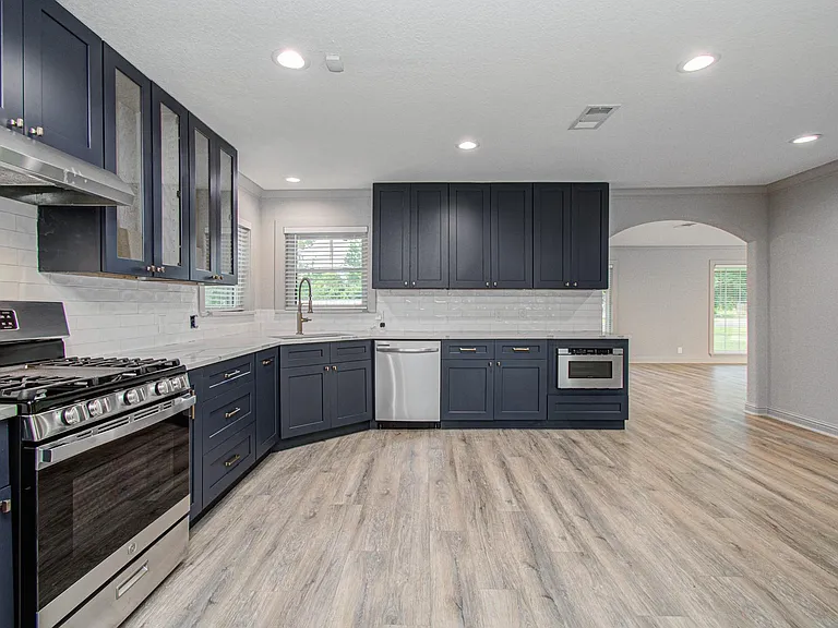 1801 Benbow Way — Photo 13