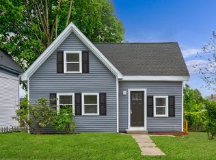 18 Erin St, Whitman, MA 02382