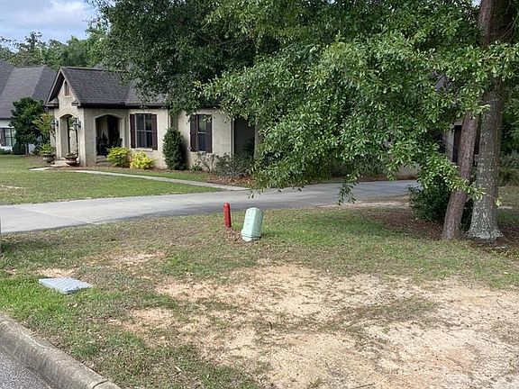 3rd image of 110 Riveredge Ct