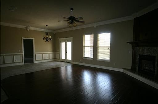3rd image of 4100 SW Hollowbrook St