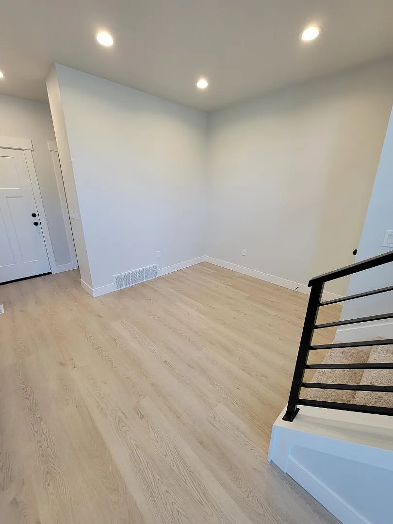 13901 S Wide Ridge Way — Photo 3