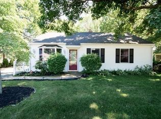 125 Ralph Mann Dr, Stoughton, MA 02072