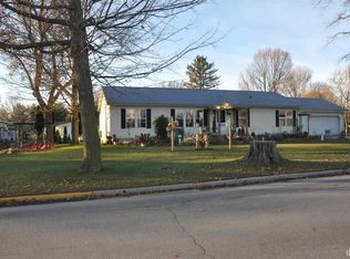 916 S Hawpatch St, Lagrange, IN 46761