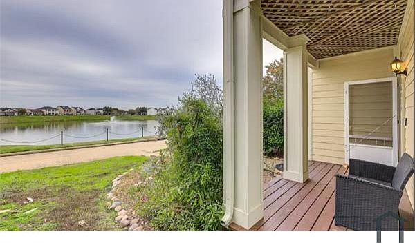 1st image of 20819 Settlers Lake Cir N