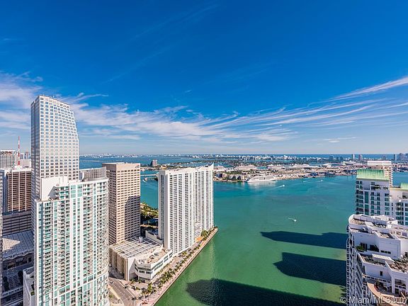 5th image of 465 Brickell Ave APT 5201