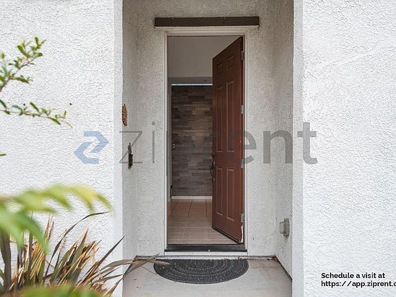 3rd image of 1339 S Sauvignon St