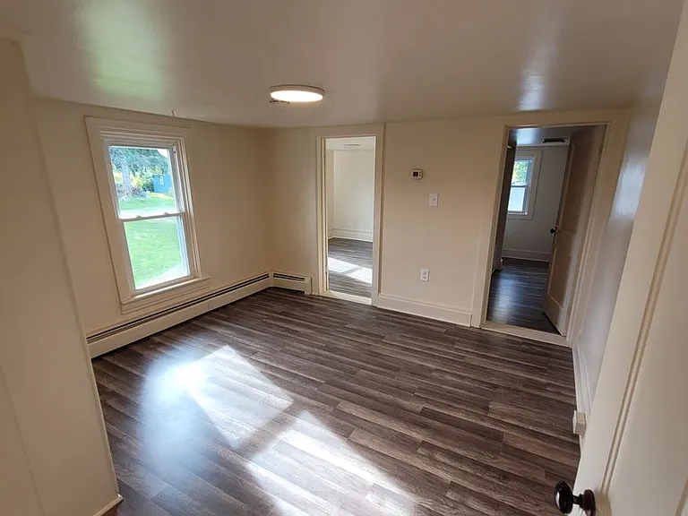 103 Schoolhouse Rd — Photo 15