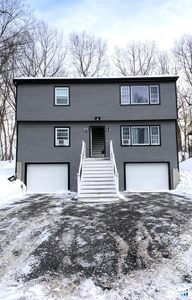 22 Irving Place, Danbury, CT, 06810