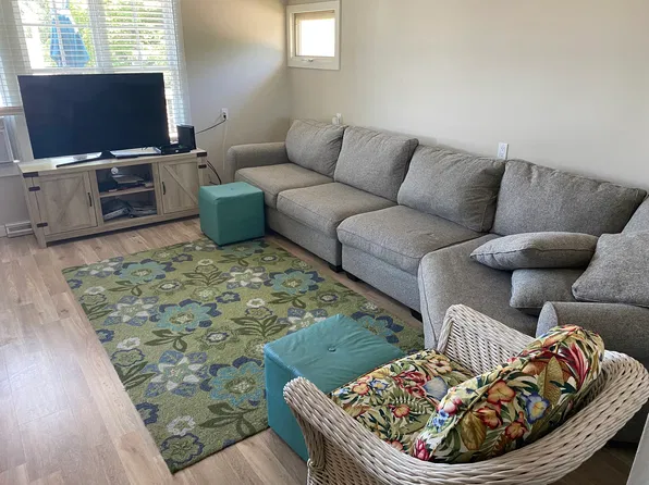 5195 Graham Rd #1, Petoskey, MI 49770